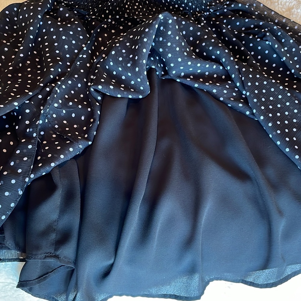 CeCe Polka Dot Black and White Off The Shoulder Blouse Top Size S - Picture 8 of 8